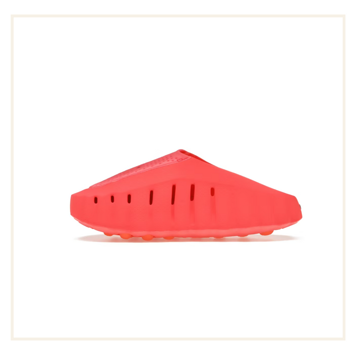 Nike Mind 001 Slide Solar Red