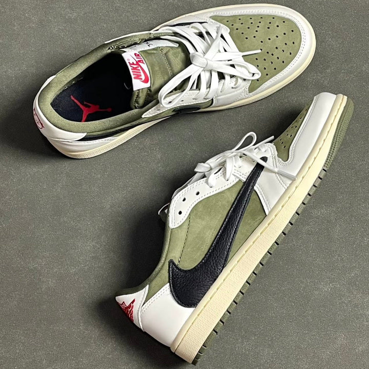 Travis Scott x Air Jordan 1 Low OG 'Medium Olive'